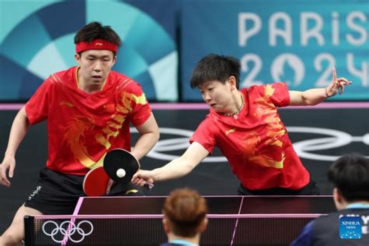 What do Chinese ping pong players scream?